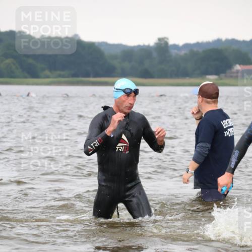 23.06.2024 - Viking Triathlon H.Heesch http://msf.ph/oto/6343859 23.06.2024 10:38:13 Schwimmen 86, 175, 185, 289, 310, 322, 368, 412, 474, 488, 502 meine-sportfotos.de