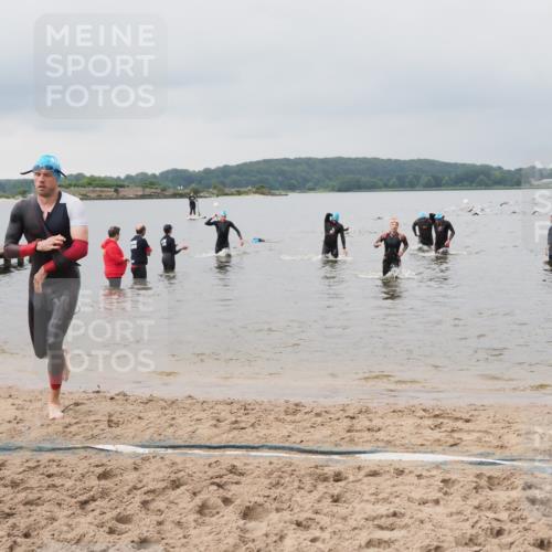 23.06.2024 - Viking Triathlon MichiJ http://msf.ph/oto/6343866 23.06.2024 10:32:44 Schwimmen 5, 164, 198, 261, 408, 551, 654 meine-sportfotos.de