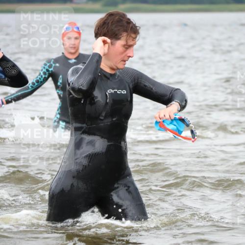 23.06.2024 - Viking Triathlon H.Heesch http://msf.ph/oto/6343869 23.06.2024 10:38:16 Schwimmen 175, 182, 185, 266, 289, 310, 322, 368, 412, 474, 488, 642 meine-sportfotos.de
