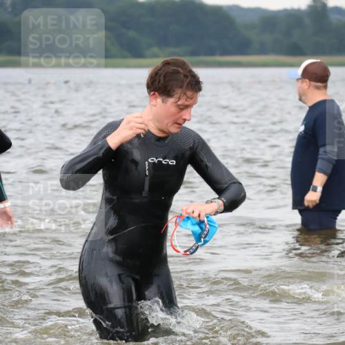 23.06.2024 - Viking Triathlon H.Heesch http://msf.ph/oto/6343872 23.06.2024 10:38:17 Schwimmen 175, 182, 185, 266, 310, 322, 368, 412, 474, 488, 642 meine-sportfotos.de