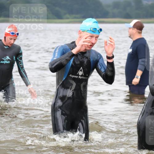 23.06.2024 - Viking Triathlon H.Heesch http://msf.ph/oto/6343878 23.06.2024 10:38:18 Schwimmen 175, 182, 185, 266, 310, 322, 368, 412, 474, 642 meine-sportfotos.de
