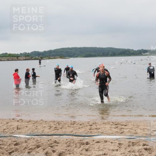 23.06.2024 - Viking Triathlon MichiJ http://msf.ph/oto/6343893 23.06.2024 10:32:50 Schwimmen 5, 97, 164, 261, 654 meine-sportfotos.de