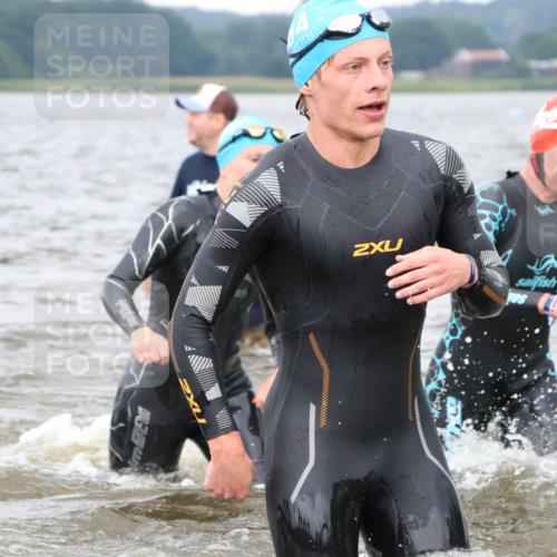 23.06.2024 - Viking Triathlon H.Heesch http://msf.ph/oto/6343895 23.06.2024 10:38:21 Schwimmen 98, 175, 182, 185, 237, 255, 266, 310, 322, 368, 412, 474, 614, 642 meine-sportfotos.de