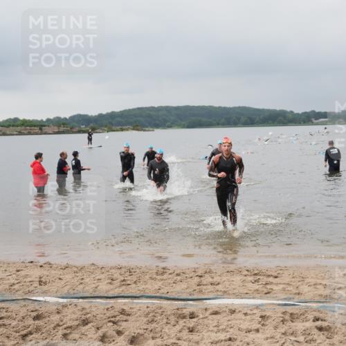 23.06.2024 - Viking Triathlon MichiJ http://msf.ph/oto/6343896 23.06.2024 10:32:50 Schwimmen 5, 97, 164, 261, 654 meine-sportfotos.de