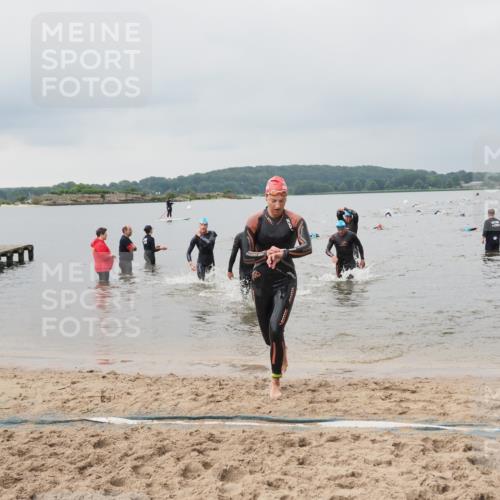 23.06.2024 - Viking Triathlon MichiJ http://msf.ph/oto/6343900 23.06.2024 10:32:51 Schwimmen 5, 97, 164, 261, 654 meine-sportfotos.de