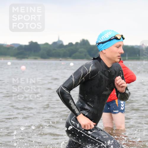 23.06.2024 - Viking Triathlon H.Heesch http://msf.ph/oto/6343905 23.06.2024 10:38:25 Schwimmen 98, 134, 175, 182, 185, 237, 255, 266, 310, 368, 614, 642 meine-sportfotos.de