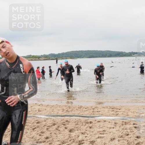 23.06.2024 - Viking Triathlon MichiJ http://msf.ph/oto/6343908 23.06.2024 10:32:53 Schwimmen 5, 97, 99, 164, 261, 654 meine-sportfotos.de