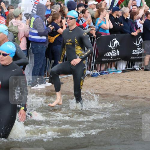23.06.2024 - Viking Triathlon H.Heesch http://msf.ph/oto/6343910 23.06.2024 10:04:18 Schwimmen 91, 98, 137, 146, 152, 174, 175, 210, 251, 321, 332, 347, 419, 455, 506, 603, 606, 639 meine-sportfotos.de