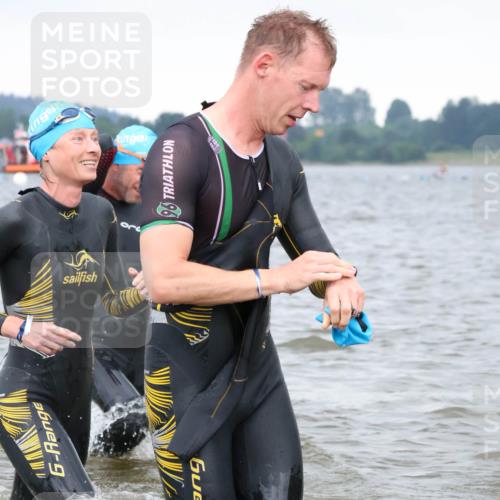 23.06.2024 - Viking Triathlon H.Heesch http://msf.ph/oto/6343915 23.06.2024 10:38:28 Schwimmen 98, 134, 182, 237, 255, 266, 382, 614, 642 meine-sportfotos.de