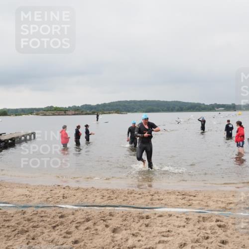 23.06.2024 - Viking Triathlon MichiJ http://msf.ph/oto/6343932 23.06.2024 10:32:58 Schwimmen 97, 99, 125, 164, 261 meine-sportfotos.de