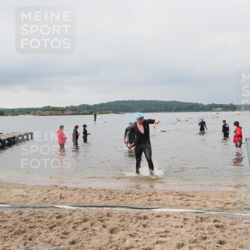23.06.2024 - Viking Triathlon MichiJ http://msf.ph/oto/6343935 23.06.2024 10:32:59 Schwimmen 97, 99, 125, 164, 261 meine-sportfotos.de