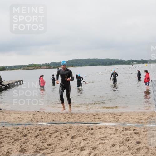 23.06.2024 - Viking Triathlon MichiJ http://msf.ph/oto/6343951 23.06.2024 10:33:07 Schwimmen 13, 99, 125, 203 meine-sportfotos.de