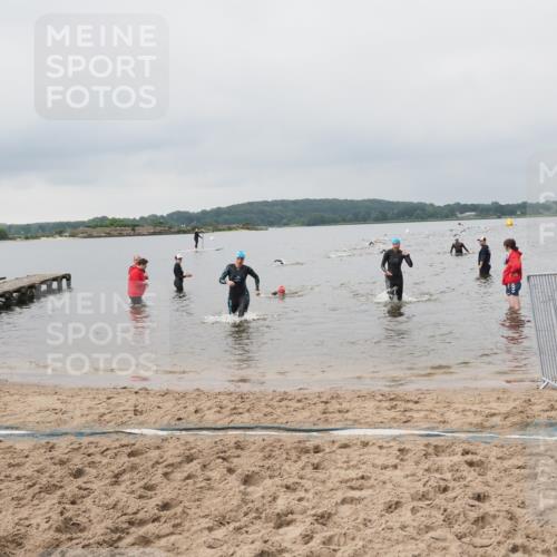 23.06.2024 - Viking Triathlon MichiJ http://msf.ph/oto/6343957 23.06.2024 10:33:09 Schwimmen 13, 125, 203, 626 meine-sportfotos.de