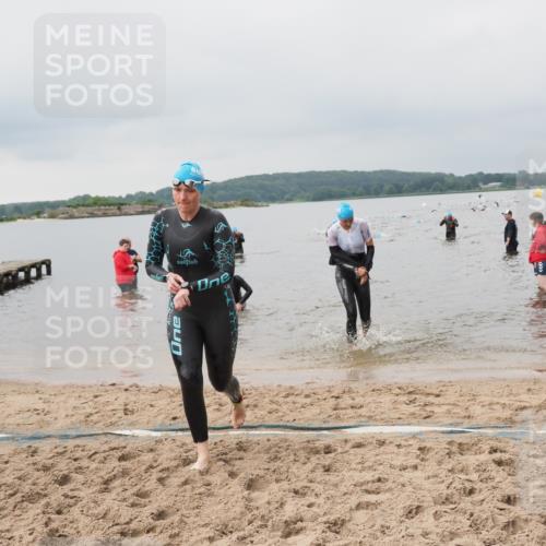 23.06.2024 - Viking Triathlon MichiJ http://msf.ph/oto/6343971 23.06.2024 10:33:15 Schwimmen 13, 203, 626 meine-sportfotos.de