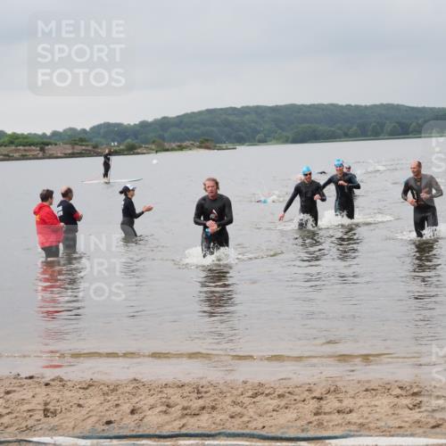 23.06.2024 - Viking Triathlon MichiJ http://msf.ph/oto/6343986 23.06.2024 10:33:26 Schwimmen 118, 183, 245, 259 meine-sportfotos.de