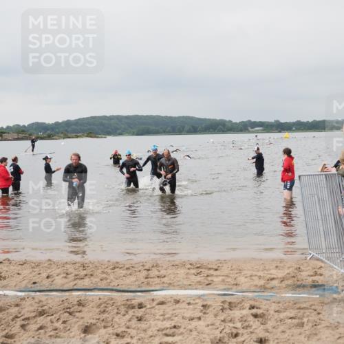 23.06.2024 - Viking Triathlon MichiJ http://msf.ph/oto/6343988 23.06.2024 10:33:28 Schwimmen 118, 183, 245, 259 meine-sportfotos.de