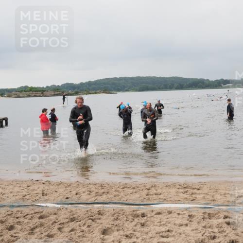 23.06.2024 - Viking Triathlon MichiJ http://msf.ph/oto/6343991 23.06.2024 10:33:30 Schwimmen 118, 183, 245, 259 meine-sportfotos.de