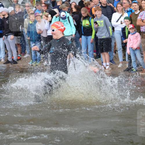 23.06.2024 - Viking Triathlon H.Heesch http://msf.ph/oto/6343997 23.06.2024 10:04:22 Schwimmen 82, 91, 98, 102, 137, 146, 174, 175, 210, 251, 321, 467, 495, 506, 606, 636, 639, 642 meine-sportfotos.de