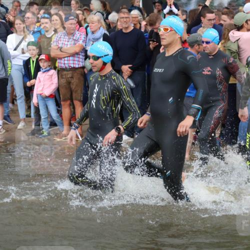 23.06.2024 - Viking Triathlon H.Heesch http://msf.ph/oto/6344000 23.06.2024 10:04:23 Schwimmen 82, 91, 98, 102, 137, 146, 174, 175, 210, 251, 321, 467, 495, 506, 606, 636, 639, 642 meine-sportfotos.de