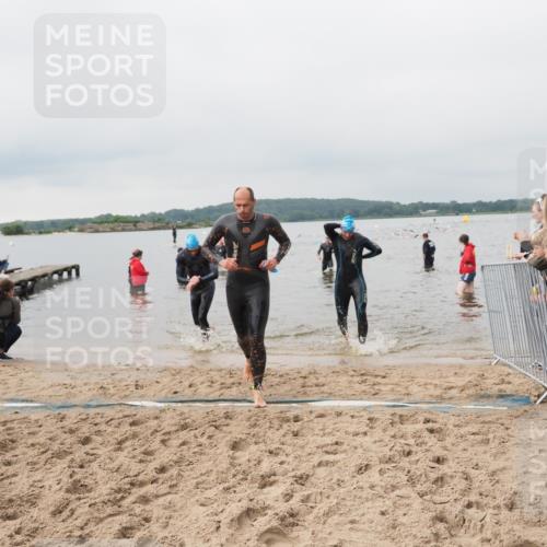 23.06.2024 - Viking Triathlon MichiJ http://msf.ph/oto/6344012 23.06.2024 10:33:35 Schwimmen 118, 215, 224, 245, 259, 604 meine-sportfotos.de