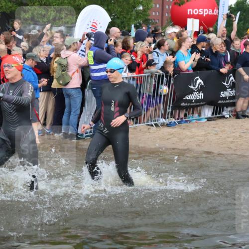 23.06.2024 - Viking Triathlon H.Heesch http://msf.ph/oto/6344021 23.06.2024 10:04:28 Schwimmen 82, 91, 102, 110, 132, 137, 162, 210, 321, 365, 436, 467, 495, 506, 606, 636, 642, 646 meine-sportfotos.de