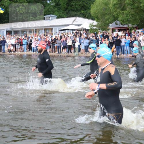 23.06.2024 - Viking Triathlon H.Heesch http://msf.ph/oto/6344049 23.06.2024 10:04:36 Schwimmen 54, 78, 110, 132, 162, 180, 365, 436, 443, 461, 645, 646 meine-sportfotos.de