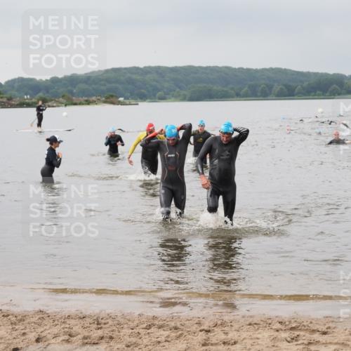 23.06.2024 - Viking Triathlon MichiJ http://msf.ph/oto/6344066 23.06.2024 10:33:54 Schwimmen 87, 111, 486, 607 meine-sportfotos.de
