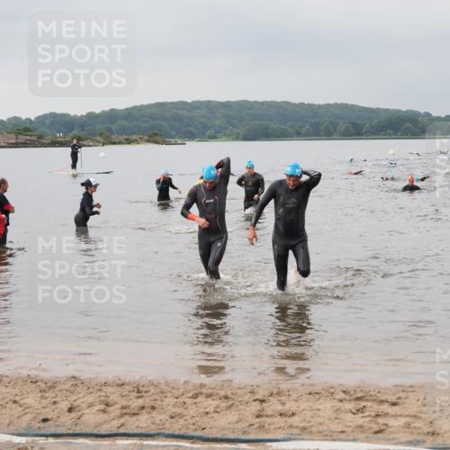 23.06.2024 - Viking Triathlon MichiJ http://msf.ph/oto/6344069 23.06.2024 10:33:54 Schwimmen 87, 111, 486, 607 meine-sportfotos.de