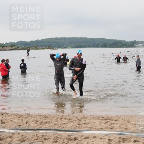 23.06.2024 - Viking Triathlon MichiJ http://msf.ph/oto/6344074 23.06.2024 10:33:56 Schwimmen 87, 111, 486, 607 meine-sportfotos.de