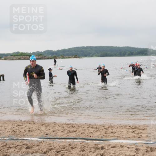 23.06.2024 - Viking Triathlon MichiJ http://msf.ph/oto/6344104 23.06.2024 10:34:05 Schwimmen 87, 160, 385, 605, 607 meine-sportfotos.de