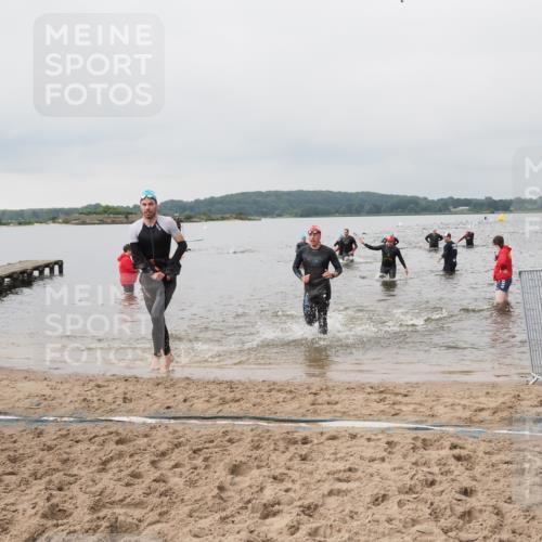 23.06.2024 - Viking Triathlon MichiJ http://msf.ph/oto/6344130 23.06.2024 10:34:10 Schwimmen 160, 385, 605, 657 meine-sportfotos.de