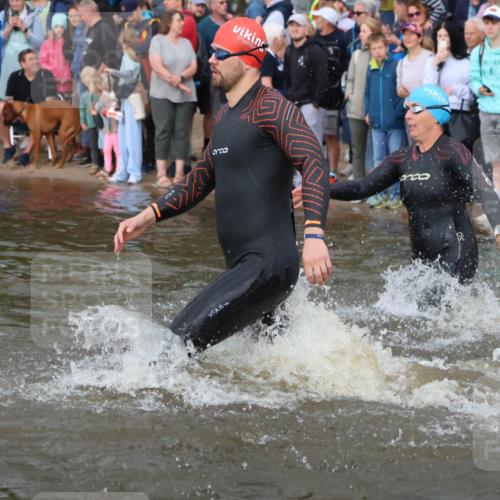 23.06.2024 - Viking Triathlon H.Heesch http://msf.ph/oto/6344132 23.06.2024 10:04:57 Schwimmen 64, 77, 135, 166, 184, 205, 253, 262, 264, 366, 420, 437, 475, 489, 537, 622, 632, 641 meine-sportfotos.de