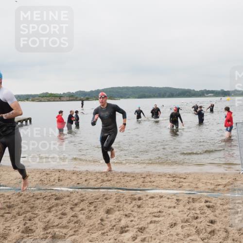 23.06.2024 - Viking Triathlon MichiJ http://msf.ph/oto/6344138 23.06.2024 10:34:12 Schwimmen 160, 385, 477, 605, 657 meine-sportfotos.de