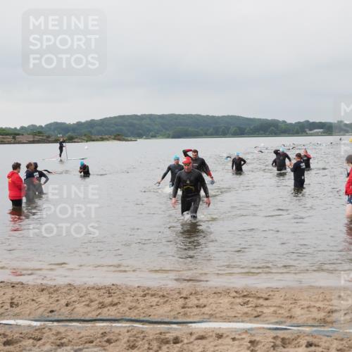 23.06.2024 - Viking Triathlon MichiJ http://msf.ph/oto/6344152 23.06.2024 10:34:16 Schwimmen 12, 407, 477, 657 meine-sportfotos.de