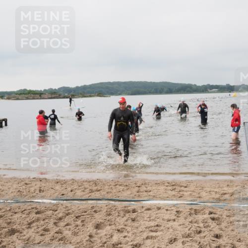 23.06.2024 - Viking Triathlon MichiJ http://msf.ph/oto/6344165 23.06.2024 10:34:19 Schwimmen 12, 407, 477, 657 meine-sportfotos.de