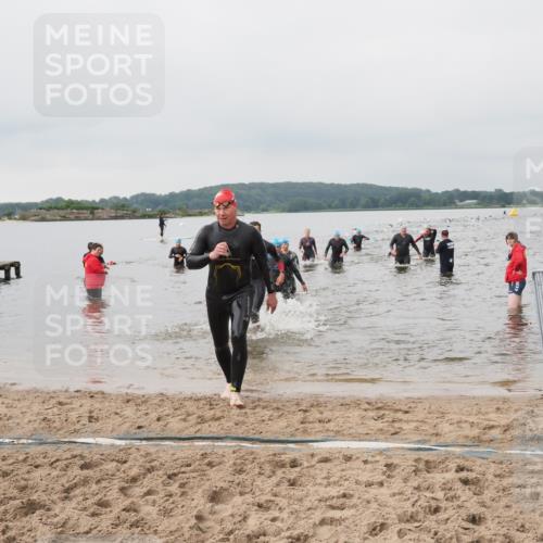 23.06.2024 - Viking Triathlon MichiJ http://msf.ph/oto/6344173 23.06.2024 10:34:21 Schwimmen 12, 407, 477, 601, 657 meine-sportfotos.de
