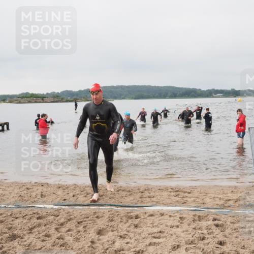 23.06.2024 - Viking Triathlon MichiJ http://msf.ph/oto/6344175 23.06.2024 10:34:22 Schwimmen 12, 386, 407, 477, 601, 657 meine-sportfotos.de