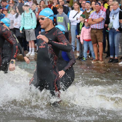 23.06.2024 - Viking Triathlon H.Heesch http://msf.ph/oto/6344183 23.06.2024 10:05:13 Schwimmen 28, 63, 93, 163, 181, 188, 208, 239, 286, 287, 317, 375, 388, 398, 403, 423, 459, 618 meine-sportfotos.de