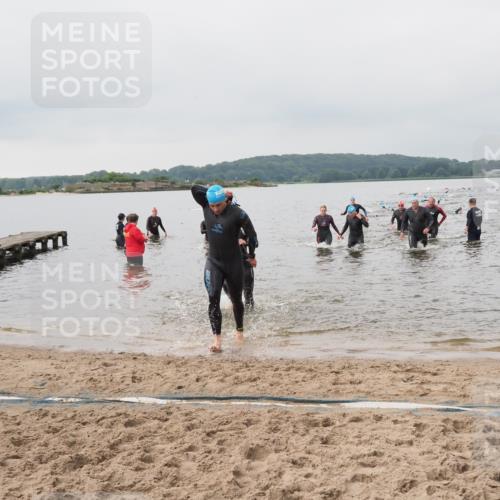 23.06.2024 - Viking Triathlon MichiJ http://msf.ph/oto/6344189 23.06.2024 10:34:26 Schwimmen 12, 173, 386, 407, 477, 524, 534, 601, 608 meine-sportfotos.de