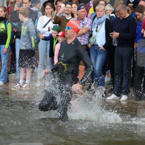 23.06.2024 - Viking Triathlon H.Heesch http://msf.ph/oto/6344195 23.06.2024 10:05:16 Schwimmen 63, 93, 163, 181, 208, 287, 317, 375, 388, 403, 423, 618 meine-sportfotos.de