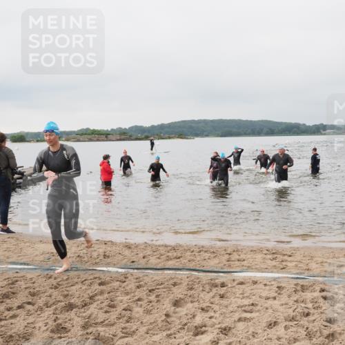 23.06.2024 - Viking Triathlon MichiJ http://msf.ph/oto/6344198 23.06.2024 10:34:28 Schwimmen 12, 173, 386, 407, 524, 534, 601, 608 meine-sportfotos.de