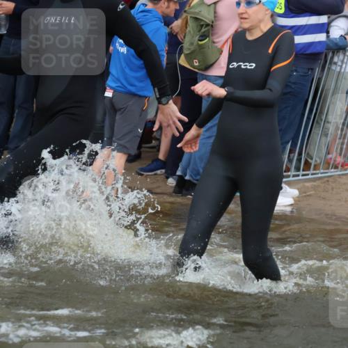 23.06.2024 - Viking Triathlon H.Heesch http://msf.ph/oto/6344210 23.06.2024 10:05:19 Schwimmen 93, 119, 157, 163, 181, 208, 287, 317, 388, 403, 423, 428, 478, 500, 618, 648 meine-sportfotos.de