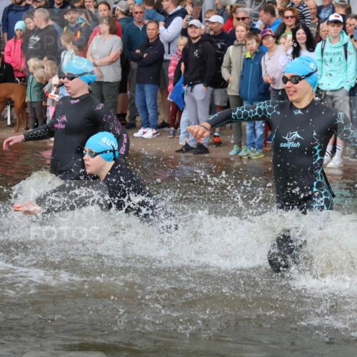 23.06.2024 - Viking Triathlon H.Heesch http://msf.ph/oto/6344257 23.06.2024 10:05:32 Schwimmen 15, 17, 123, 130, 145, 202, 277, 288, 314, 374, 381, 414, 422, 429, 447, 452, 480, 532 meine-sportfotos.de