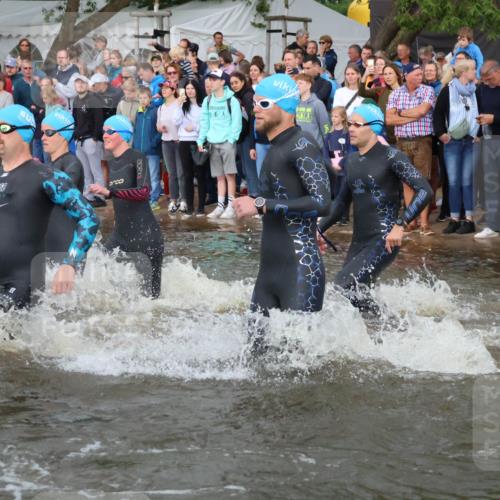 23.06.2024 - Viking Triathlon H.Heesch http://msf.ph/oto/6344282 23.06.2024 10:05:39 Schwimmen 74, 123, 195, 277, 314, 381, 390, 413, 414, 429, 447, 471, 532, 610 meine-sportfotos.de