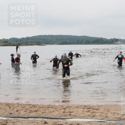 23.06.2024 - Viking Triathlon MichiJ http://msf.ph/oto/6344286 23.06.2024 10:34:47 Schwimmen 58, 453, 470, 503 meine-sportfotos.de