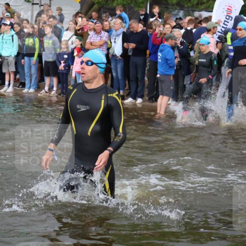 23.06.2024 - Viking Triathlon H.Heesch http://msf.ph/oto/6344295 23.06.2024 10:05:41 Schwimmen 74, 123, 195, 277, 314, 381, 390, 413, 447, 471, 532, 610 meine-sportfotos.de