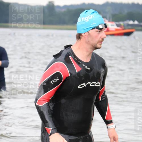 23.06.2024 - Viking Triathlon H.Heesch http://msf.ph/oto/6344316 23.06.2024 10:38:46 Schwimmen 332, 404, 409, 650 meine-sportfotos.de