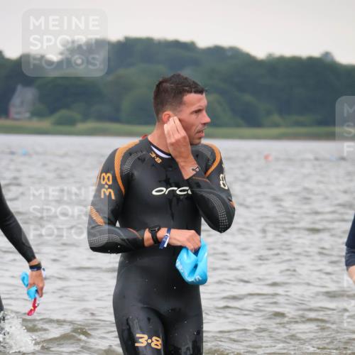 23.06.2024 - Viking Triathlon H.Heesch http://msf.ph/oto/6344324 23.06.2024 10:38:47 Schwimmen 332, 404, 409, 425, 650 meine-sportfotos.de