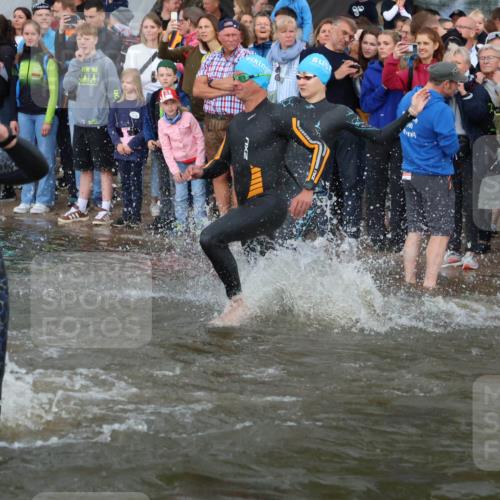 23.06.2024 - Viking Triathlon H.Heesch http://msf.ph/oto/6344326 23.06.2024 10:05:47 Schwimmen 41, 74, 150, 172, 195, 204, 390, 395, 413, 431, 471, 509, 514, 553, 610, 617 meine-sportfotos.de