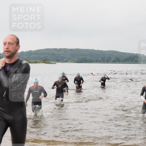 23.06.2024 - Viking Triathlon MichiJ http://msf.ph/oto/6344341 23.06.2024 10:35:01 Schwimmen 218, 242, 299, 311, 470, 541 meine-sportfotos.de
